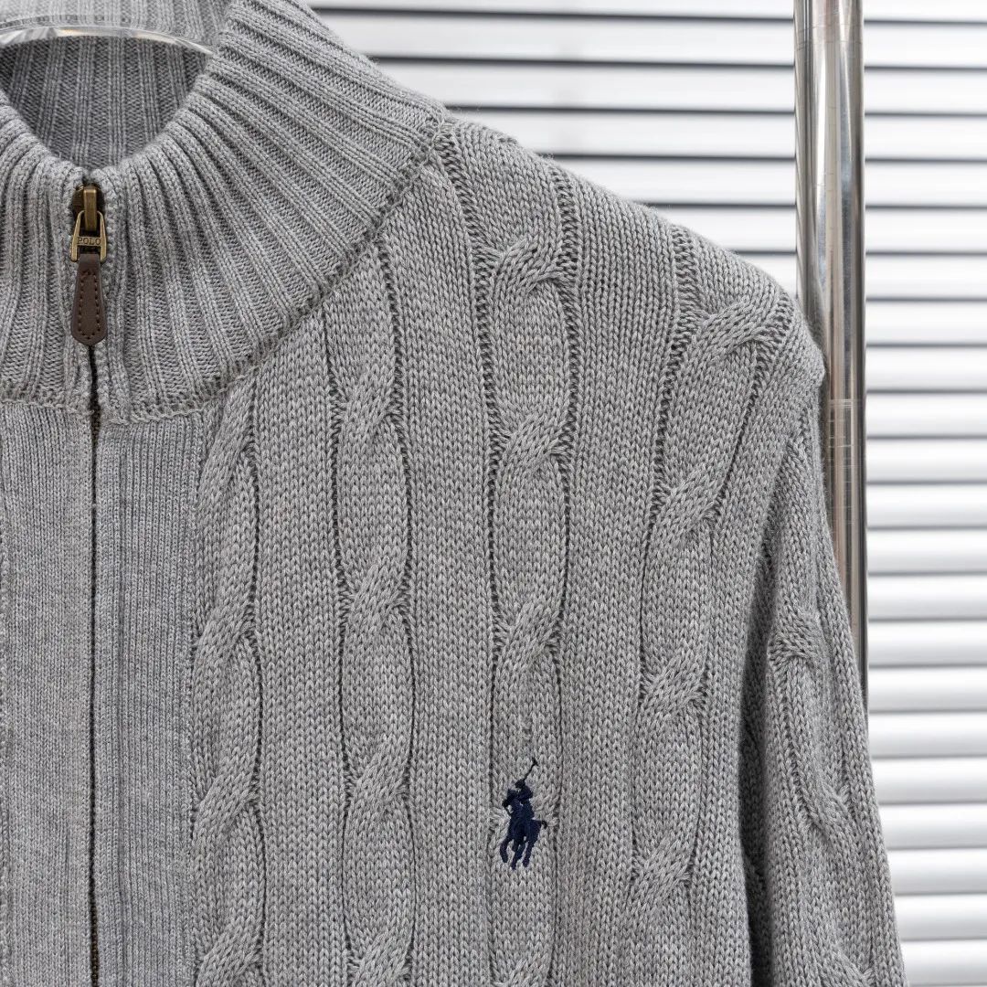 P320 top version (different currencies). You can scan the code to enter the official website. Style: Ralph Lauren POLO Ralph Lauren small label embroidered knitted old money style zipper cardigan jacket. Color: Picture color. Size: S-XL. Fabric: pure cotton. Accessories: full set of customized accessories. No gender distinction. Same style for men and women.